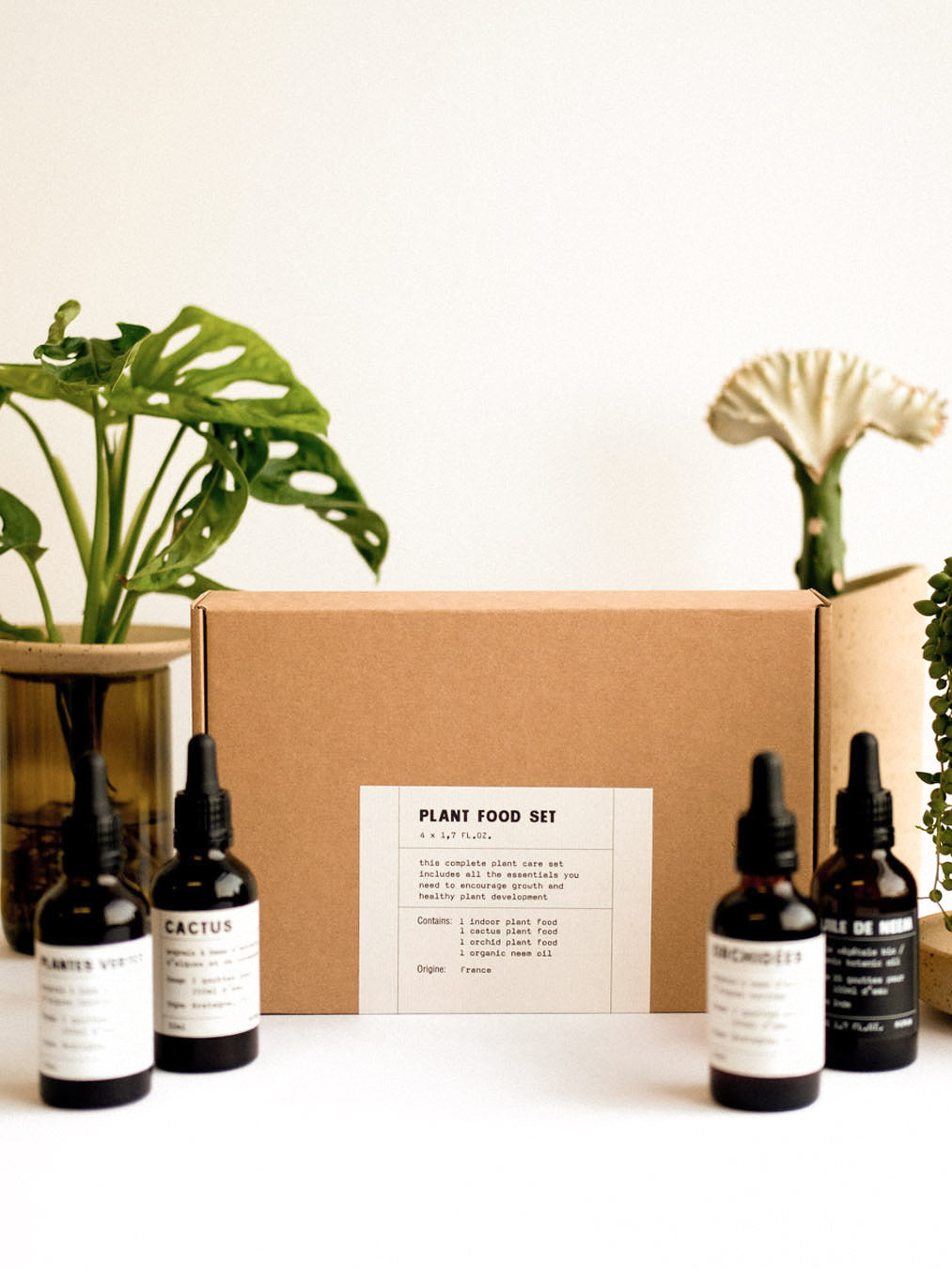Plant food set